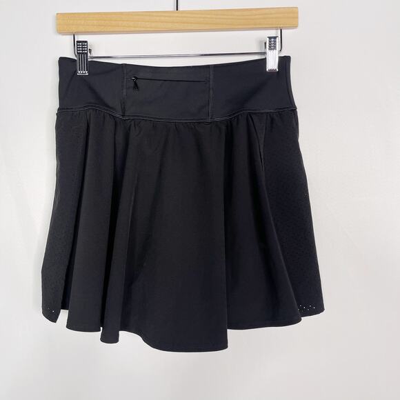 Spanx Medium M Black Booty Boost 14" Skort Perforated Woven Short Liner Ruffled - Picture 2 of 13